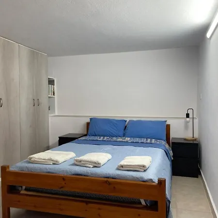 Apartment Gorgeous White Marsis In Paros A Serene Escape